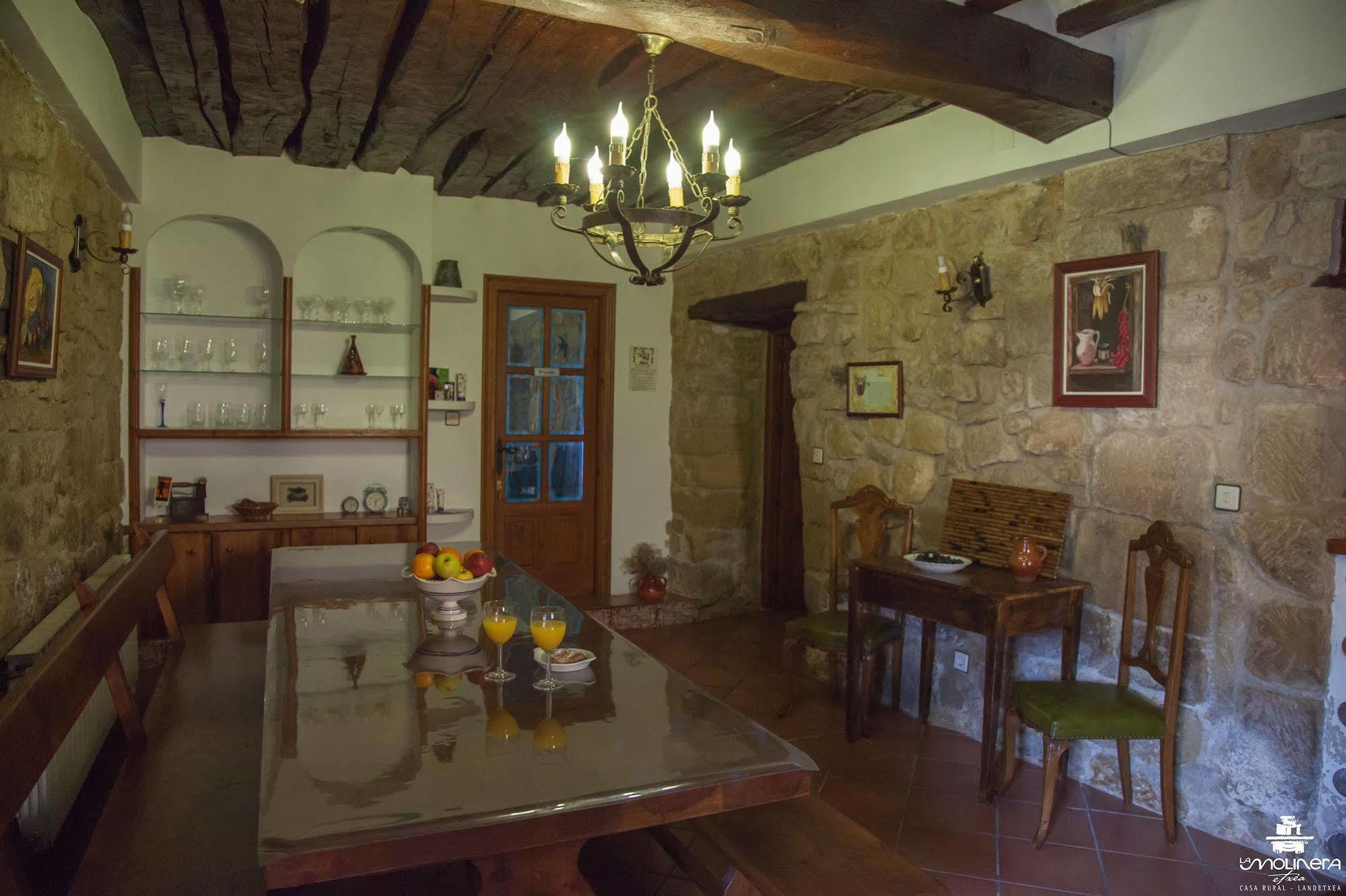 Casa Rural La Molinera Etxea Samaniego Exterior foto
